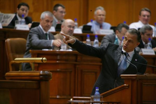 PSD acuză "golăneala" Guvernului