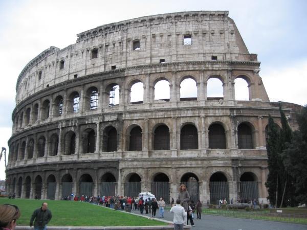 Roma - “Non basta una vita!”
