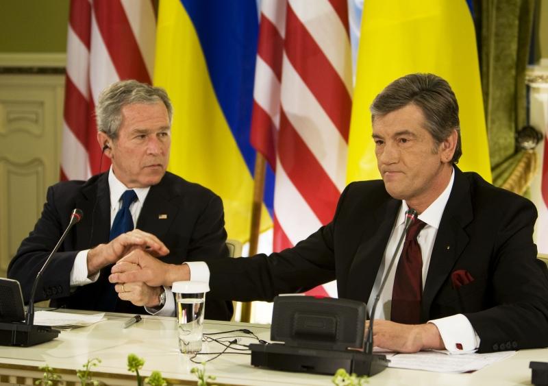 Bush susţine Kievul