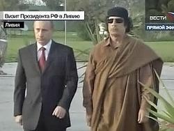 Libia / Vladimir Putin a început dialogul cu Gaddafi pentru exportul de arme