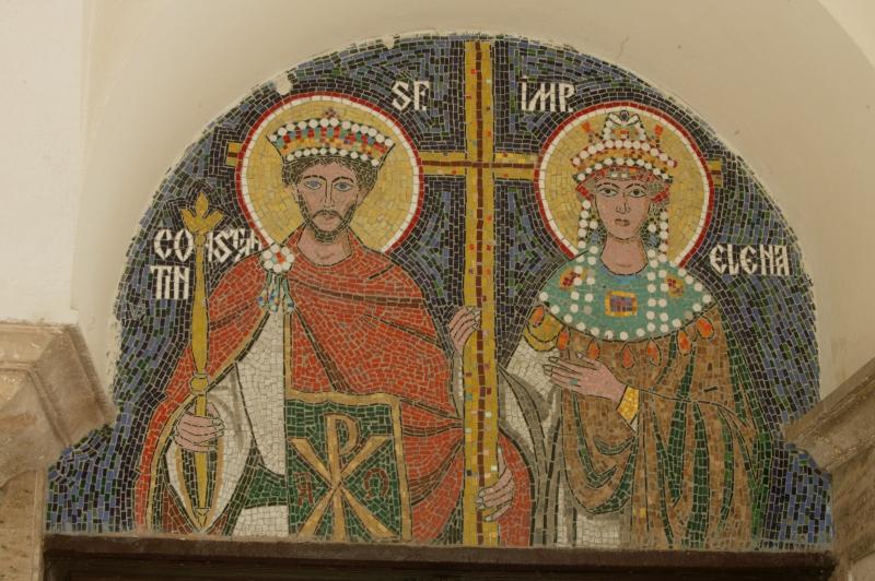 Praznicul Sfinţilor Constantin şi Elena