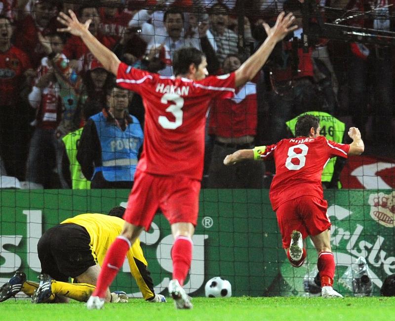Euro 2008 / Petr Cech a îngropat Cehia 