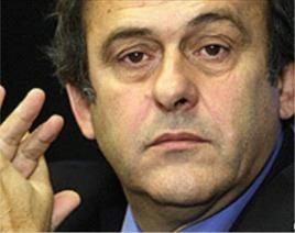 Michel Platini: Domenech trebuie să rămînă la cîrma Franţei