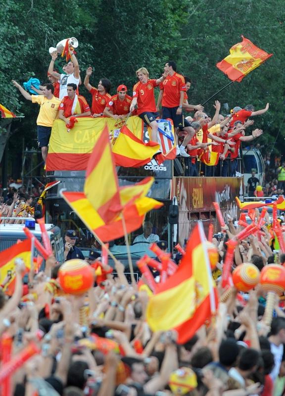 Spania: &Icirc;ntîmpinaţi ca nişte regi