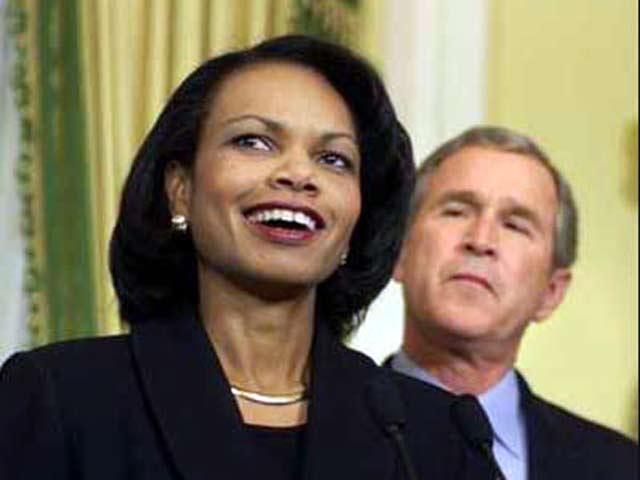 Bulgarii o decorează pe Condoleeza Rice