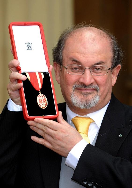 Un nou volum Salman Rushdie