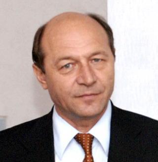 Traian Băsescu:Poliţia devine din ce în ce mai eficientă