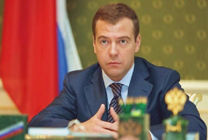 Medvedev a ordonat oprirea operaţiunii ruse împotriva georgienilor