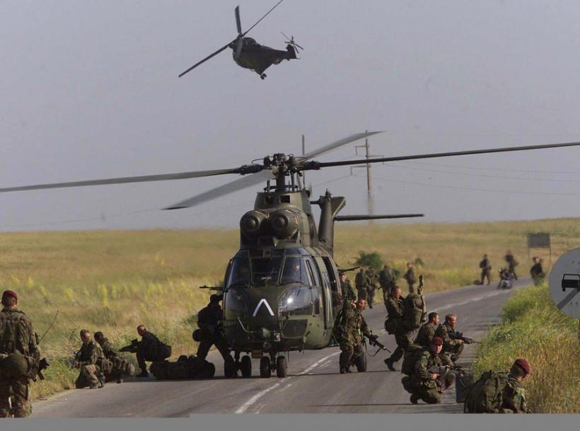 Planuri NATO:Forţă de reacţie rapidă împotriva Rusiei