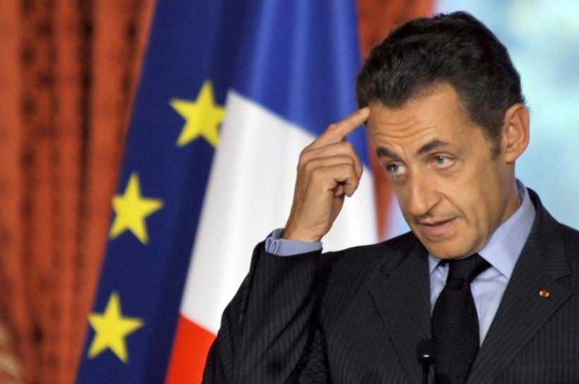 Sarkozy: Calomniat şi cu banii luaţi