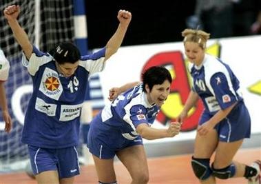 EXCLUSIV / Steluţa Luca: Dacă sănătatea îmi permite voi fi la dispoziţia lui Radu Voina