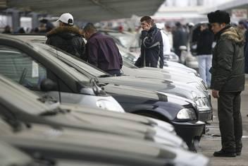 Legalitatea Ordonanţei privind taxa auto, judecată în 20 ianuarie