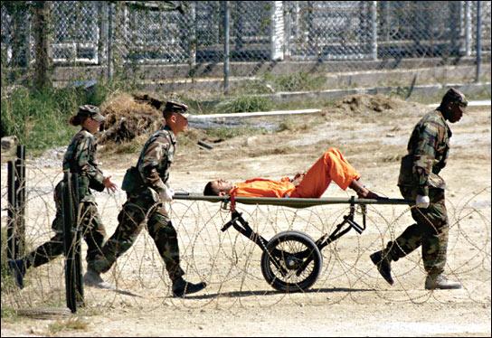 Soarta deţinuţilor de la Guantanamo, subiect de dezbatere pentru americani
