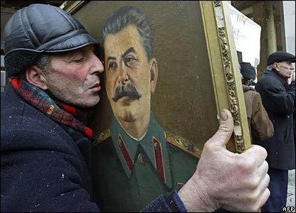 Stalin, aproape de a fi desemnat cea mai importantă personalitate istorică din Rusia
