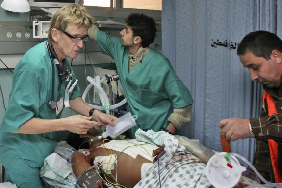 Câţiva medici vorbesc despre utilizarea unui  "nou tip de armă" în Gaza