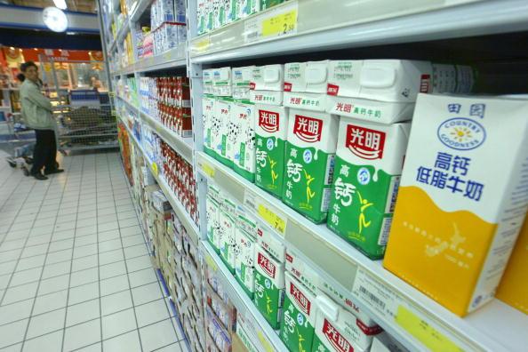 Un chinez implicat în cazul laptelui contaminat cu melamină, condamnat la moarte 