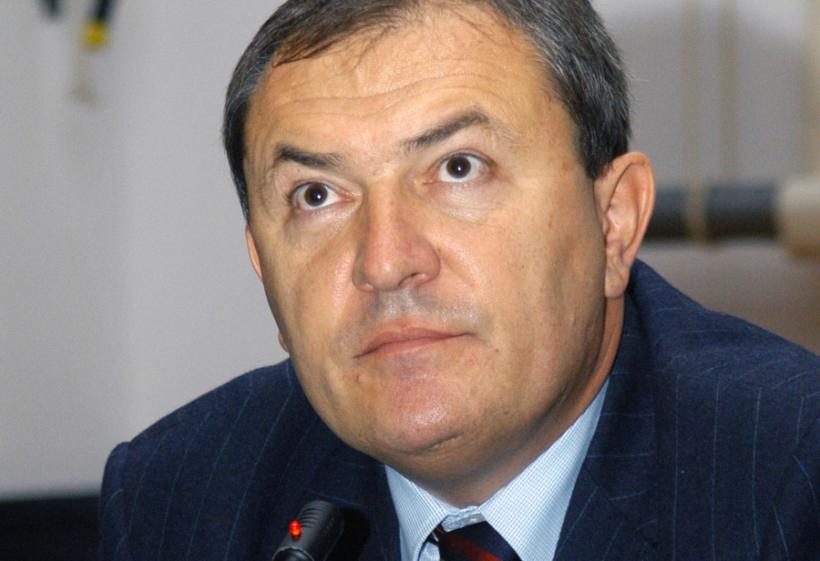 Mircea Ursache, şef la AVAS