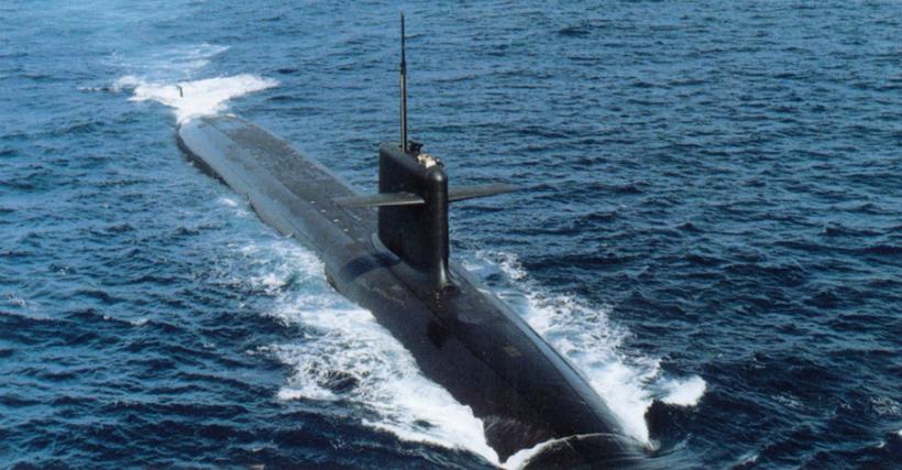 Două submarine nucleare s-au ciocnit în Atlantic