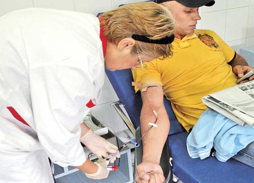 Centrul de Transfuzii Galaţi refuză sângele de la donatori