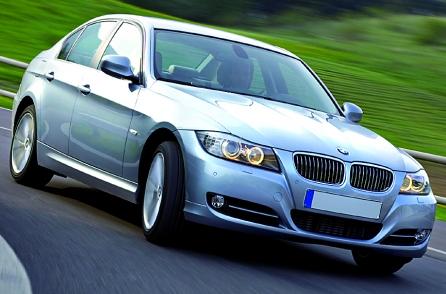 Seria 3: Eleganţă şi tehnologie de la BMW
