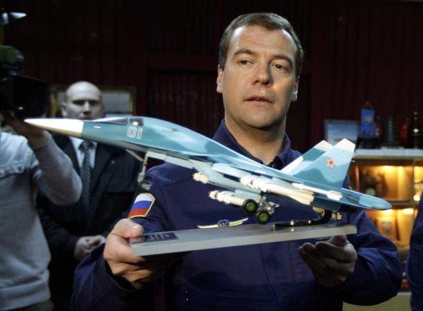Medvedev: Viitorul economiei mondiale va fi în joc la summitul G20