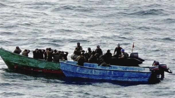Piraţii acţionează din nou. Încă o navă capturată în golful Aden!
