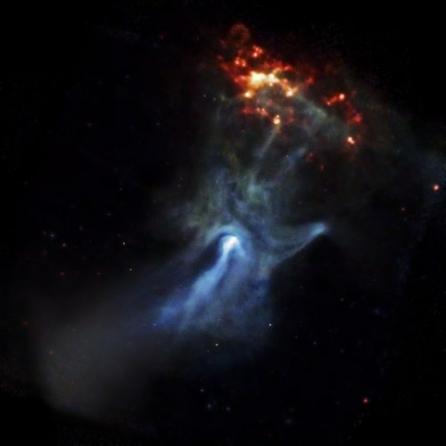  Mâna lui Dumnezeu - Imaginea unei supernove în spaţiu