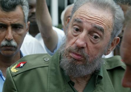 Fidel Castro: Nu schimbăm politica faţă de SUA. Declaraţiile lui Raul au fost interpretate greşit!