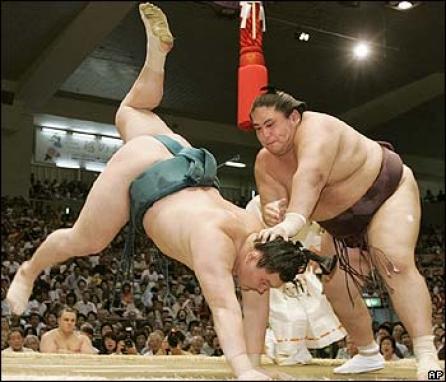 Luptătorii de sumo, testaţi antidoping