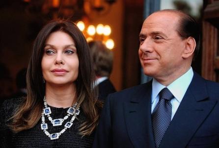 Veronica Berlusconi: Europarlamentarele soţului meu? Nişte cârpe fără nicio ruşine care umblă după putere!