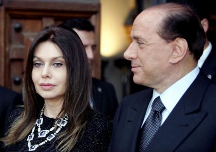 Italia / Veronica Lario îl părăseşte pe Berlusconi