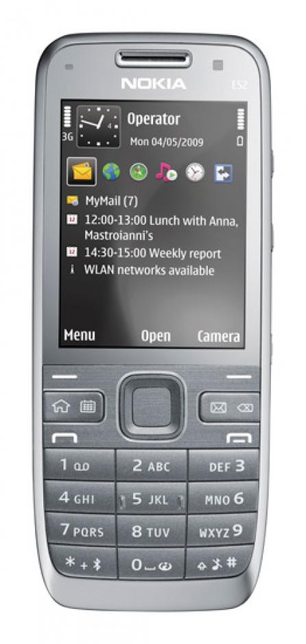 Nokia lansează E52