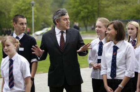 Gordon Brown vorbeşte despre riscul izolării europene