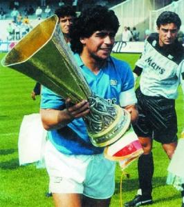 Maradona, Napoli şi Cupa UEFA