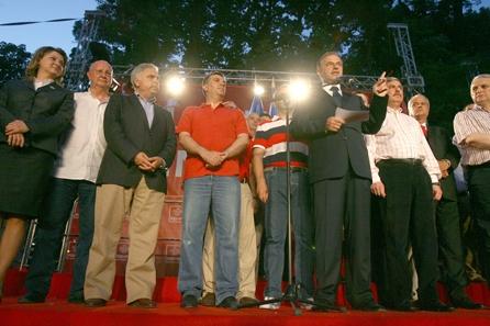 PSD+PC: 30,4%, PD-L 30,3% 18370439