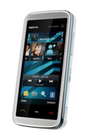 Ofensiva Nokia: E72, 5530 Xpress music si 3710