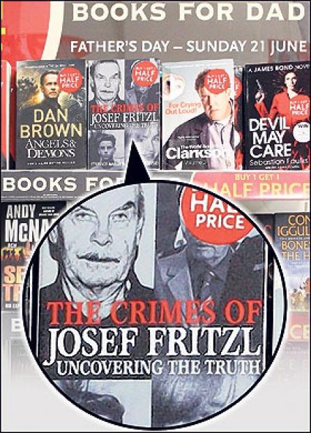Cartea "Crimele lui Josef Fritzl", cadoul perfect pentru taţi