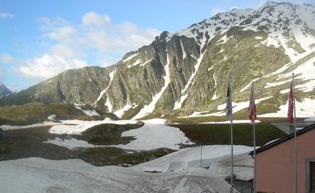 Elveţia: frumoasă şi devreme-acasă 18372062