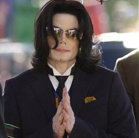 Înmormântarea lui Michael Jackson va avea loc duminică