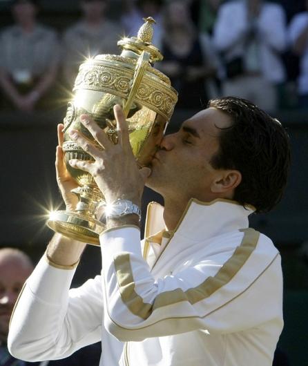 Federer rescrie istoria tenisului