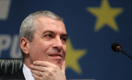 Tăriceanu, acuzat de subminarea economiei naţionale
