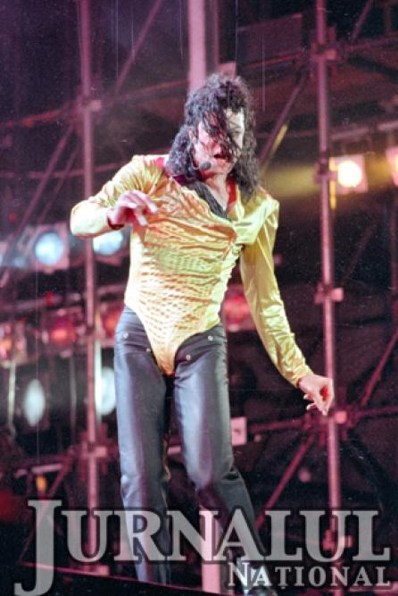 Foto Exclusiv: Michael Jackson live Bucureşti 1992