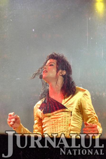 Foto Exclusiv: Michael Jackson live Bucureşti 1992 18372872