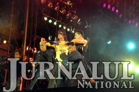 Foto Exclusiv: Michael Jackson live Bucureşti 1992 18372885