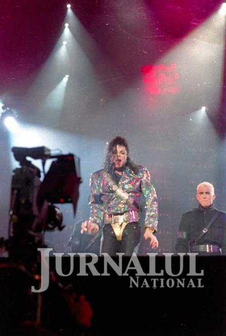 Foto Exclusiv: Michael Jackson live Bucureşti 1992 18373545