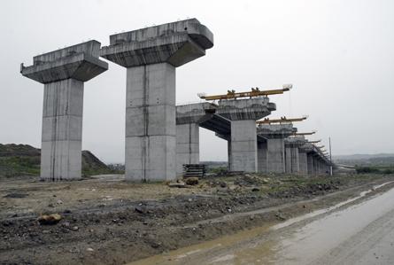 "Soluţia" Autostrăzii Bechtel: viaduct de 250 milioane €