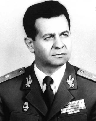 1981: Ceauşescu şi Kádár s-au împotrivit intervenţiei în Polonia