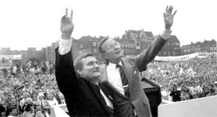 1989: "Orientarea polonezilor este în acord cu Uniunea Sovietică"