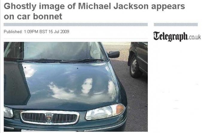 "Ce caută Michael Jackson pe capota maşinii mele?"