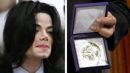 Fanii îl vor pe Michael Jackson nominalizat la Premiul Nobel pentru Pace